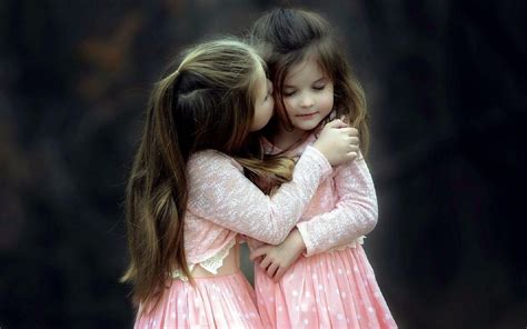 sislovee .
